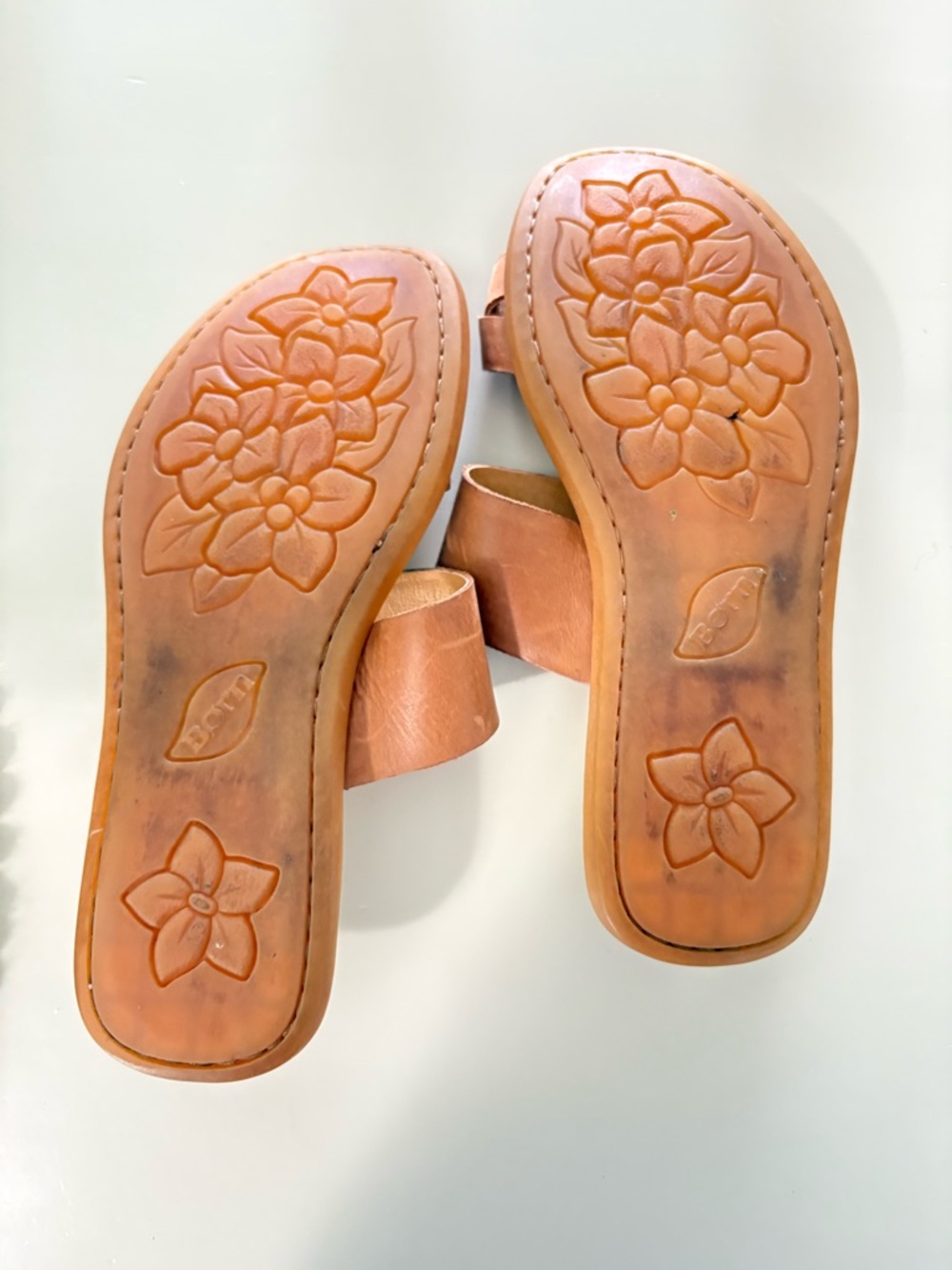 Born Tan Leather Toe-Loop Slide Sandals - Picture 2 of 3